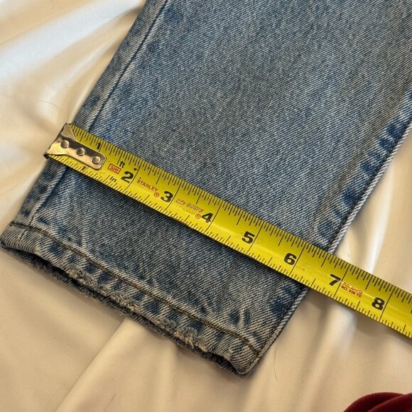 Levi's 501 Distressed High Rise Skinny Jeans - 28x28 - Picture 5 of 11